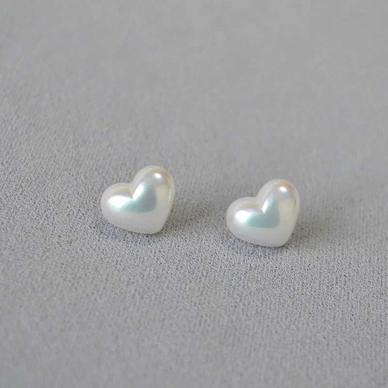 Small Colorful Imitation Pearl Heart Stud Earring for Women Elegant Romantic Temperament Jewelry Accessories Wedding Girl GiftX241023