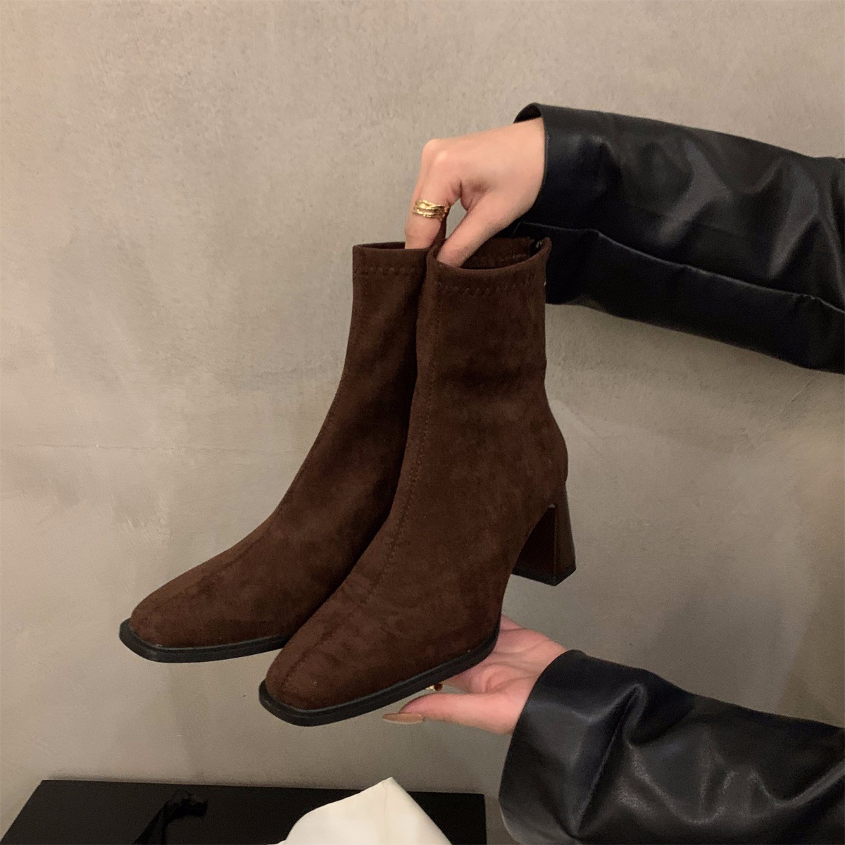 Women Boots High Heel Korean Version Simple Design Square Toe Fashion Shoes Free shipping