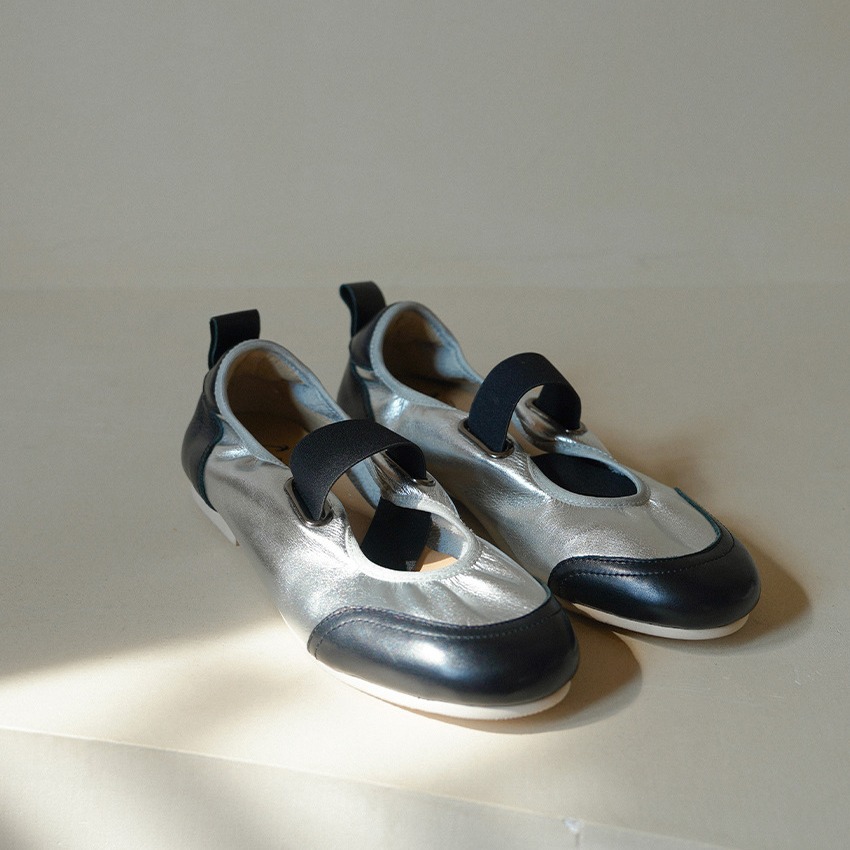 Breathable Flat Bottom Mary Janes | Lightweight Retro Shoes for Women a50b