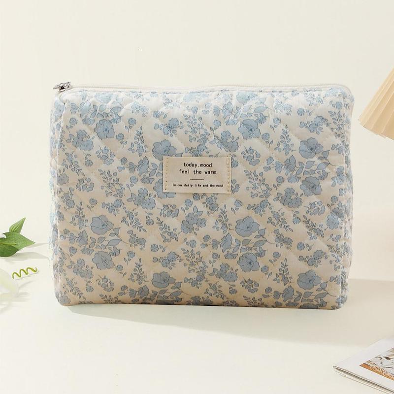 Summer Sizes Large Capacity Quilted Pattern 3 Counts/set Portable Cosmetic Bag Pencil Bat, Zipper Makeup Organizer Pouch for Lipgloss, Spring Versatil