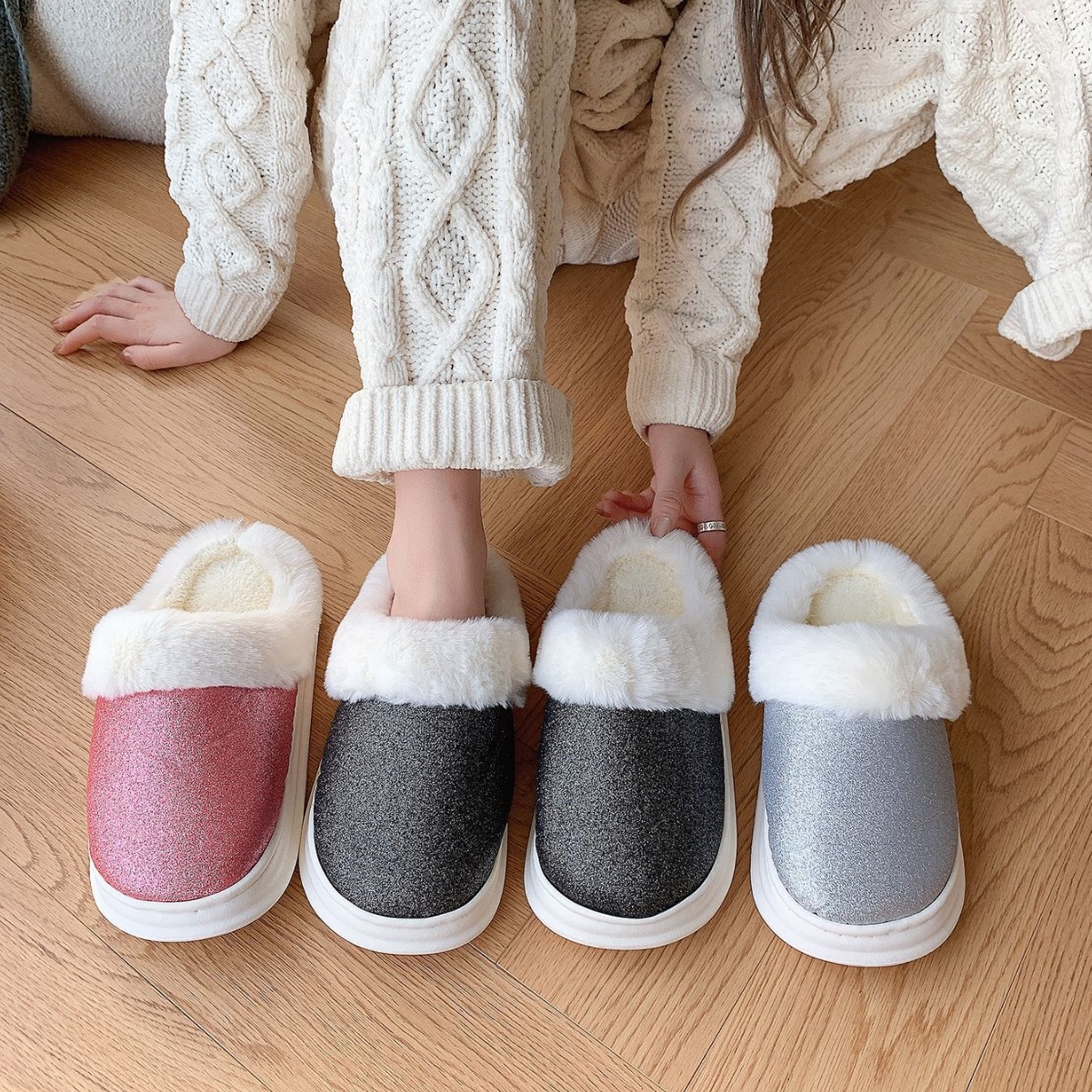 Women's Cozy Winter Slippers: Warm, Anti-Slip, Comfort at Home, Available in Three Colors 9fb1