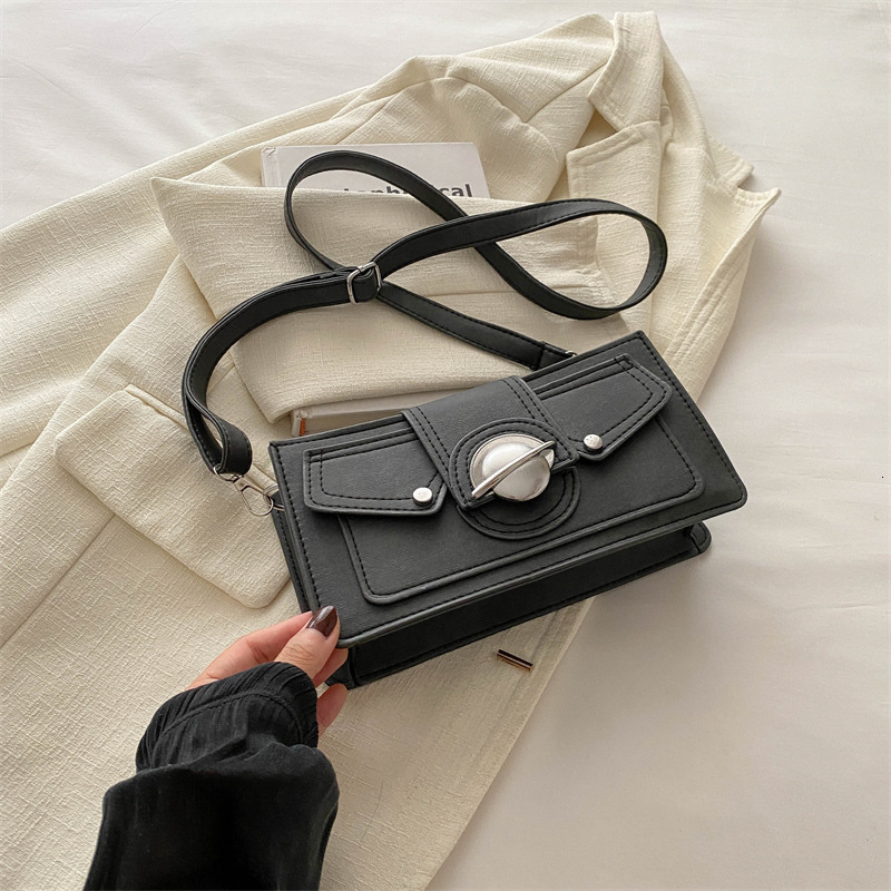 2025 Popular Women's New Casual Women's Bag Simple Designer Bag Spring And Summer Beautiful Texture Chain Single Shoulder Slanted Small Squa