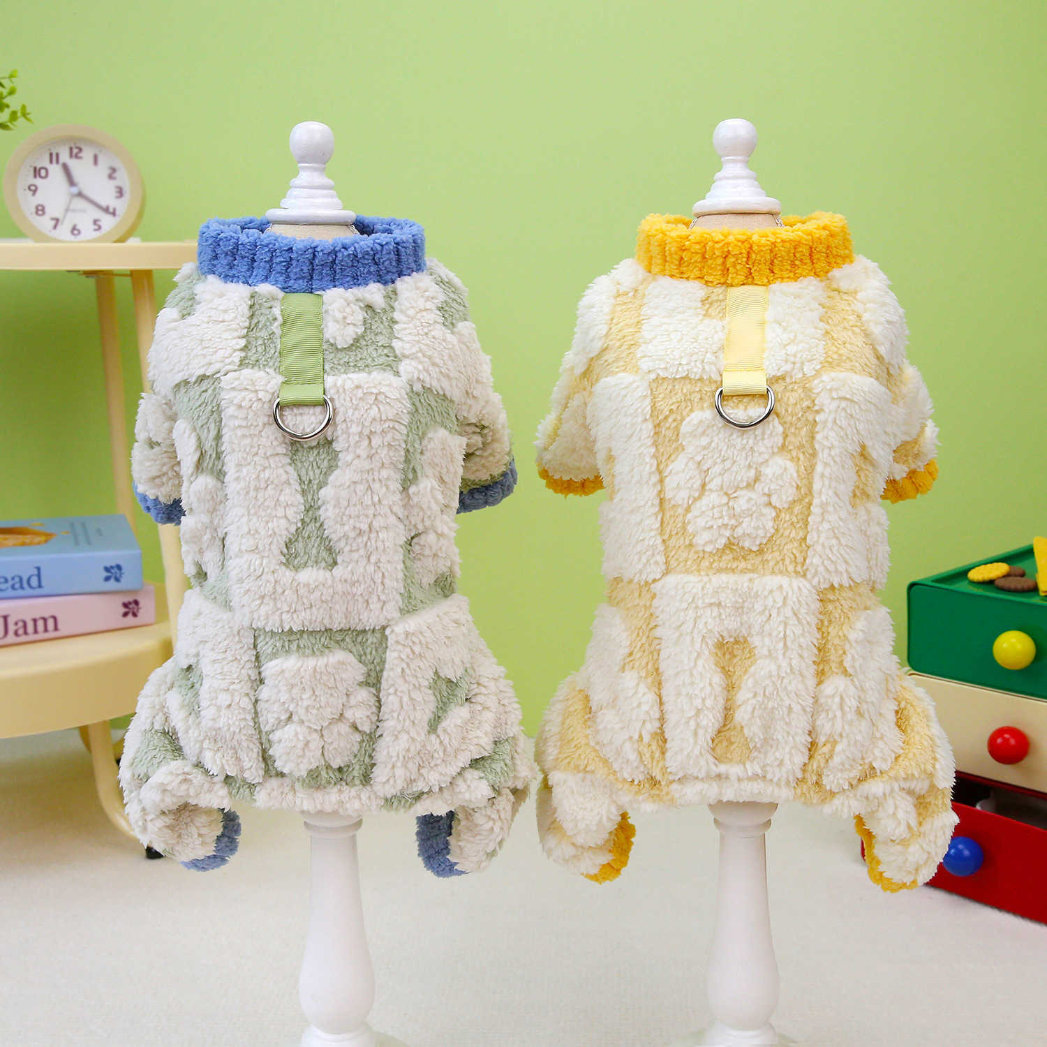 Designer Dog Clothes Winter Warm Pet Sweater Knitted Weather Pets Coats Pullover Clothing For Dogs af2