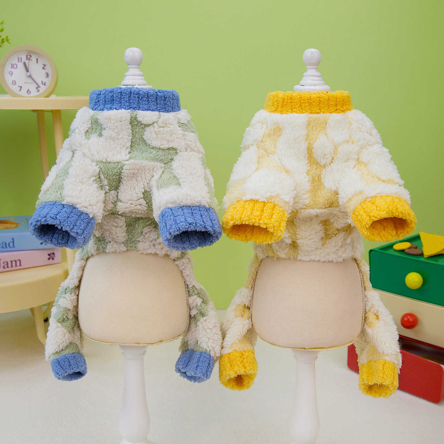 Designer Dog Clothes Winter Warm Pet Sweater Knitted Weather Pets Coats Pullover Clothing For Dogs af2