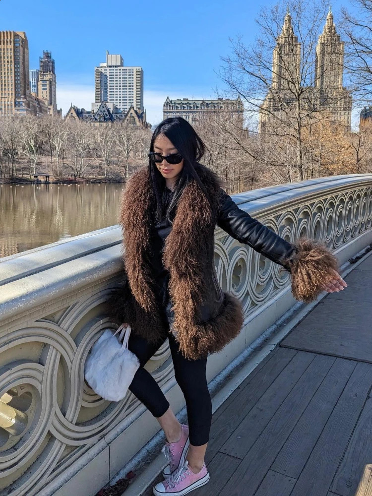 RR2814 Faux Mongolian Fur Trim Coats Women Fully Cotton Lined Suede Maxi Winter Jackets Warm Faux Fur Short Coats Hook Closure 240919
