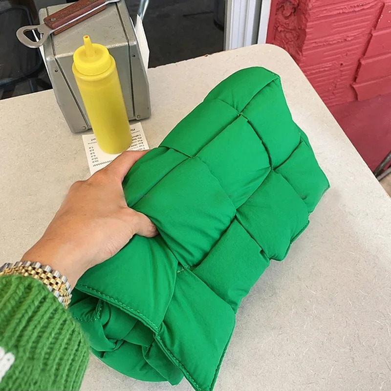 fashion Woven Cotton Tote Women Shoulder Bag Fashion Big Purse Space Pad Handbag Down Padded Hand Bag 240912