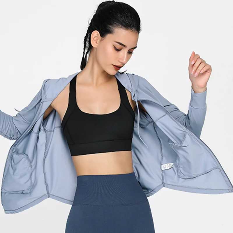 Women Fitness Jacket Breathable Sun Protection Sweatshirt Loose Sports Running Zipper Jacket With Pockets Gym Coat Outerwear M240919