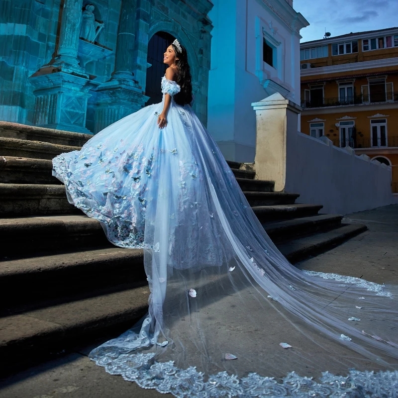 Sky Blue Quinceanera Dresses Gowns Ball With Cape Lace Applique Butterfly Tull Sweet 16 Dress Mexican Party Vestidos 15 De Anos