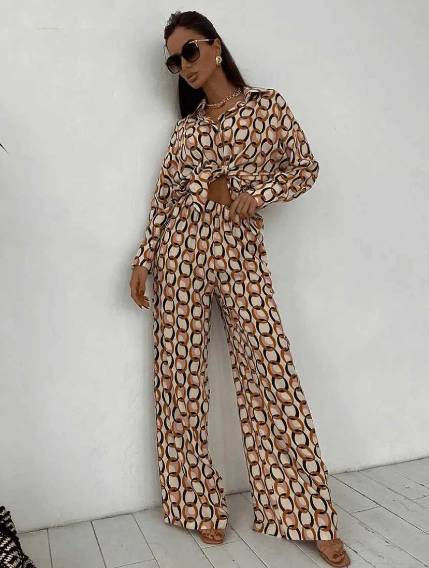 Womens Pajama Set Printed Spring and Autumn Long Sleeve Womens Pajama 2-piece with Pants Single Chest Fashionable Womens Clothing W240919