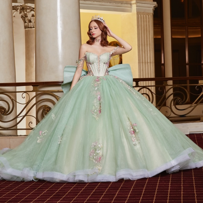 Light Mint Green Shiny Ball Gown Quinceanera Dresses 2025 Applique Lace Beads Bow Tull Sweet 16 Dress Birthday Party Vestidos De XV Anos