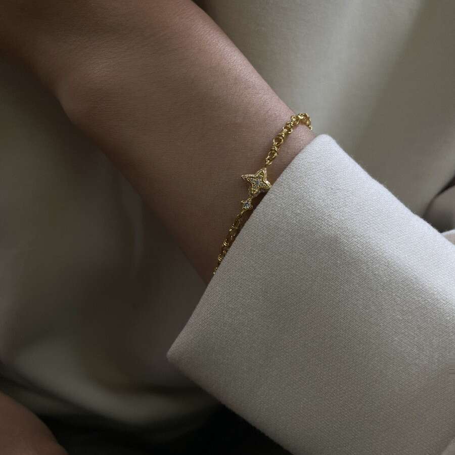 Bracelet For Men and Women Designer jewelry Small and niche 18k gold fine bracelet, ins style mousang bracelet, star bracelet, men's and women 