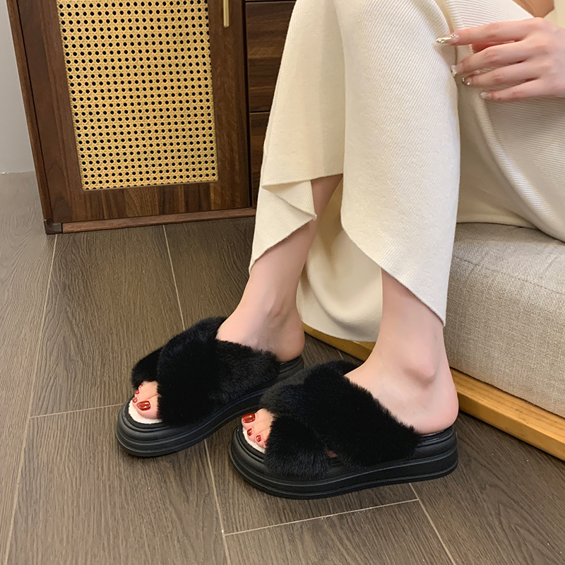 Winter Warm Thick Sole Height Increase Slippers: Korean Fashion Indoor Wear - Black, White, Khaki dh910320090