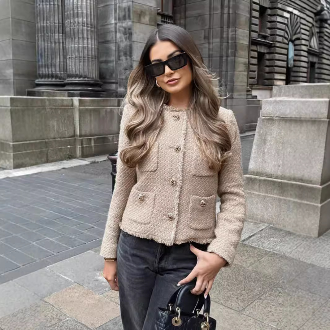 Womens Suits Blazers Autumn Fashion Women Camel Tweed Button Short Jacket Long Sleeve Jackets Frayed Cropped Tops Femininos Y2K Coats 231206