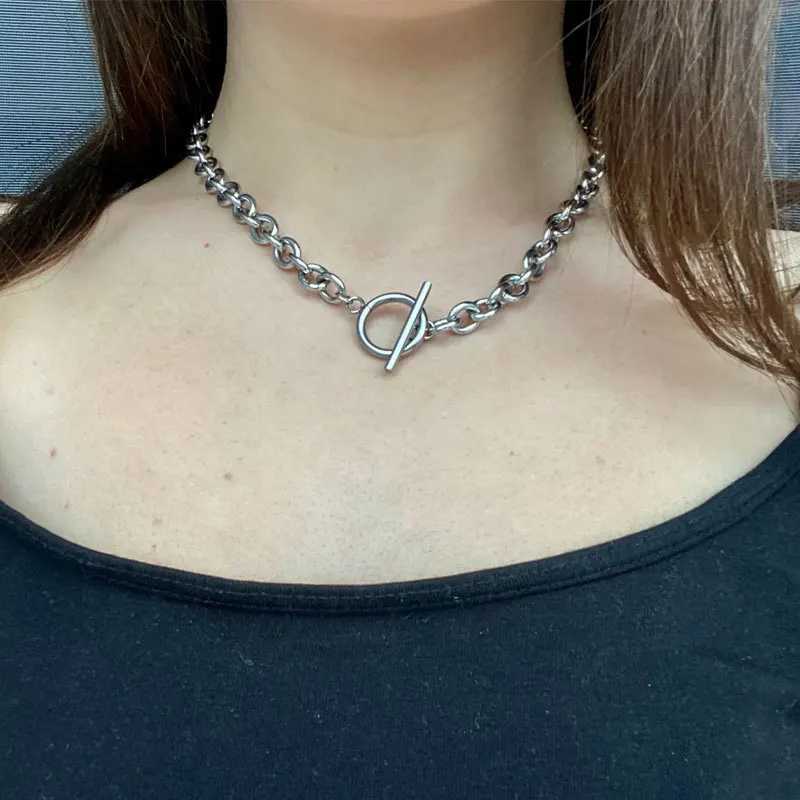 2023 New Fashion Gold Color Chunky Chain Necklace for Women Simple Toggle Clasp Stainl Steel Choker Necklaces Jewelry GiftsXJ250322