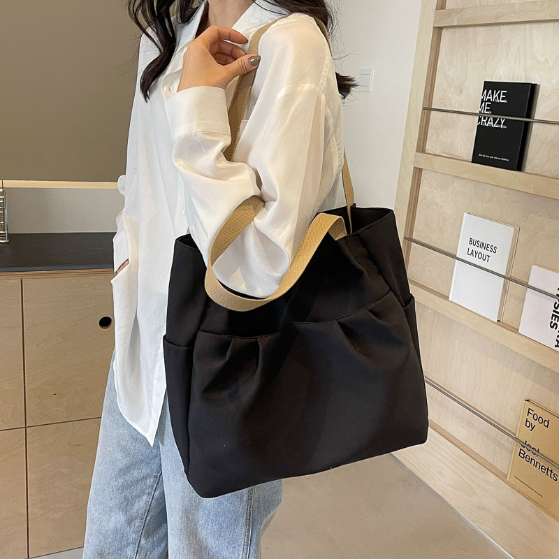New Fashionable Light Luxury Handbag With Large Capacity Single Shoulder Tote Bag For Women Simple And Multi Functional Trendy Commuter Bag, Diagonal 