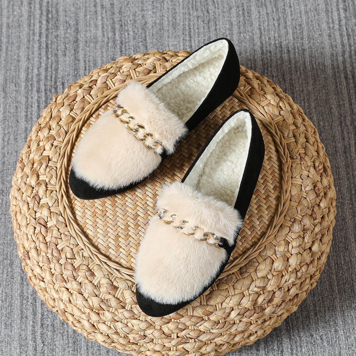 Women Casual Shoes Winter Warm Simple Design Soft Soles Slip On Flat Bottom Comfort Free shipping