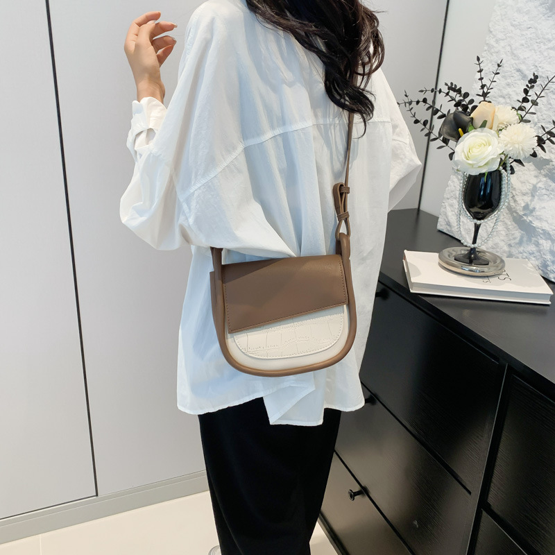 2025 New Niche Design Saddle Fashionable And Beautiful Western Style Small Bag Tote Bag Women's Personalized Mini Shoulder Crossbody Bag
