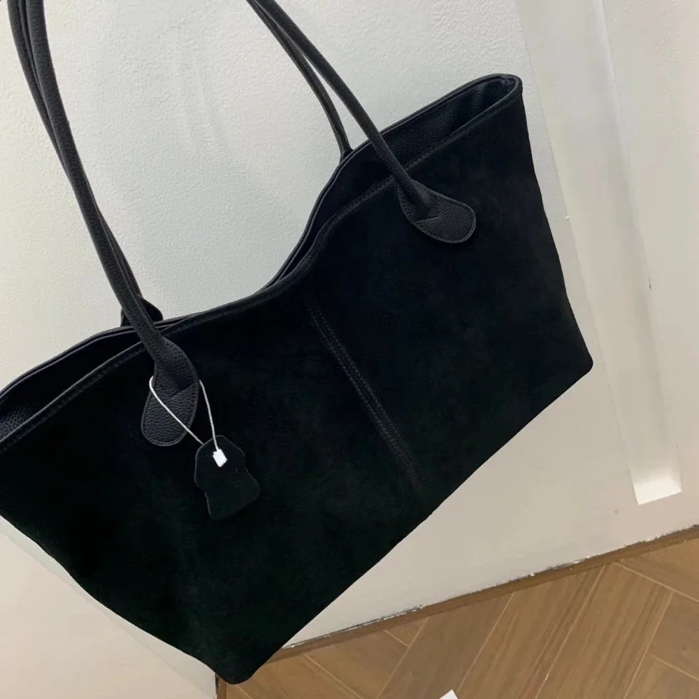 3 Motingsome Oversized Suede Patchwork Genuine Leather Women Matte Cowhide Bag Large Capacity Shopper Retro Tote 240913 4