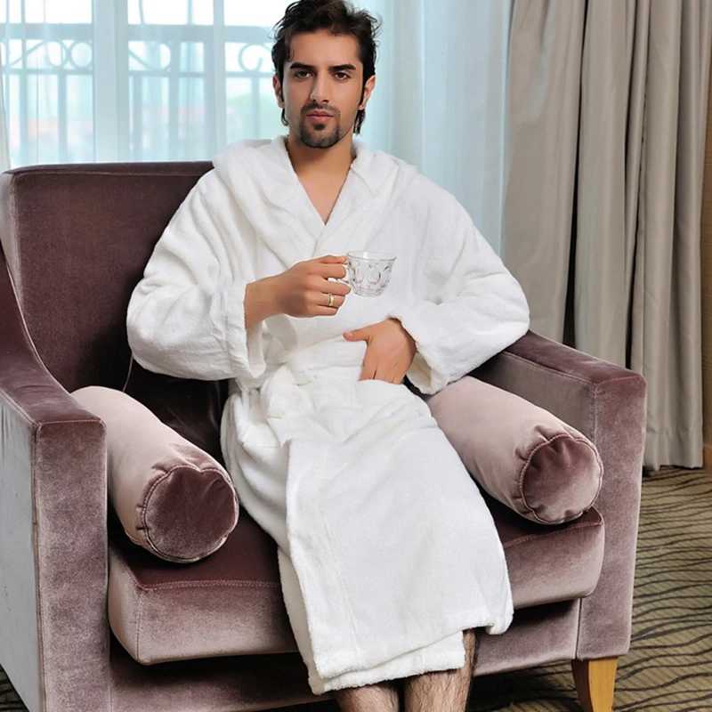 Bath Robe Men 100% Cotton Hooded Bathrobe Sleep Tops Men Winter Plush Pocket Long Robe Luxury Mens Clothing House Robe for Men Y240919