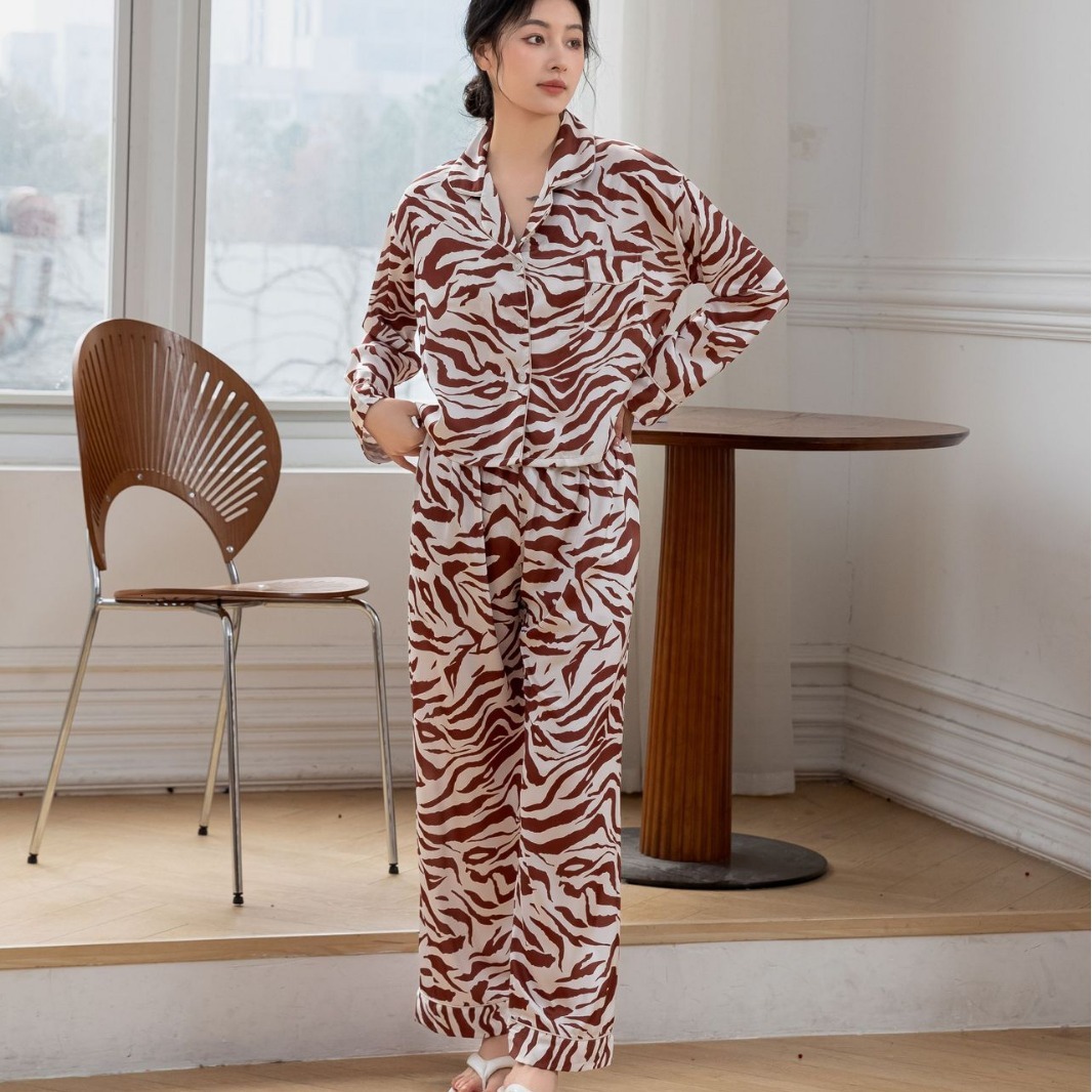 Spring and Summer New Style Short Sleeves, Long Pants, Pajama Set, Outer Wear Ice Silk Home Clothes