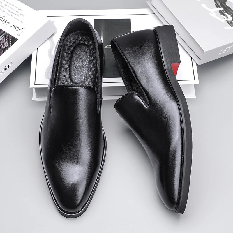 Business Formal Slip-On Leather Shoes Mens Casual Moccasins Black Wedding Shoes Dress Fashion Oxford Shoes Pointed Office Shoes 240918