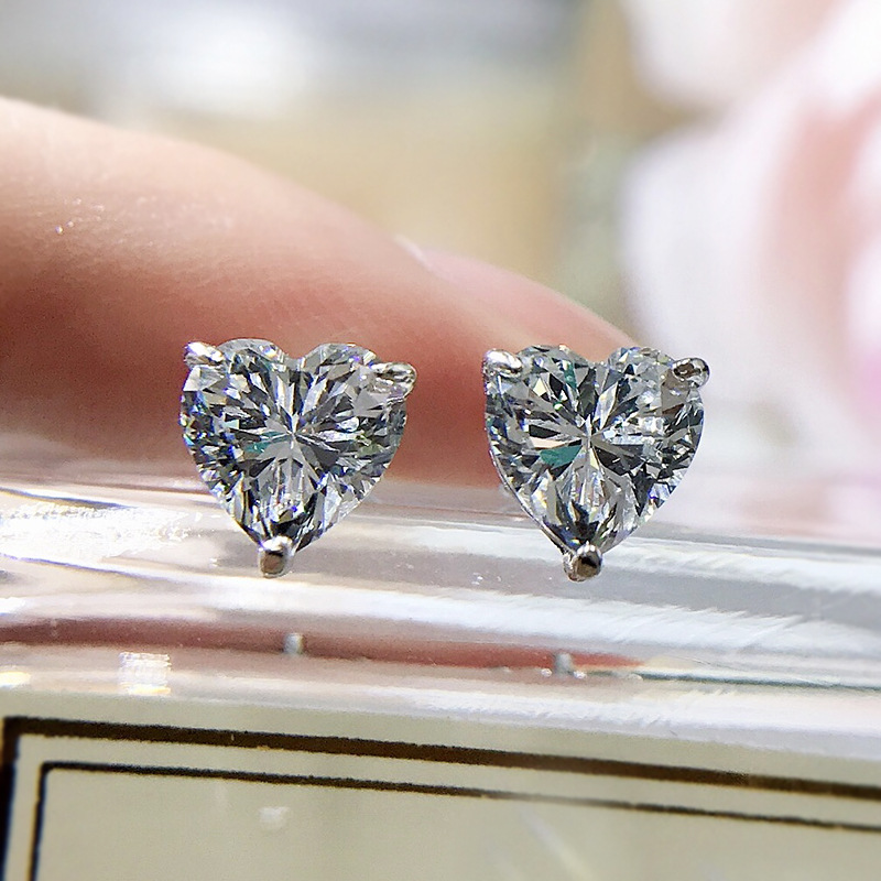 Sterg Sier Moissanite Heart Stud Earrings: Exquisite 2024 Jewelry Gift