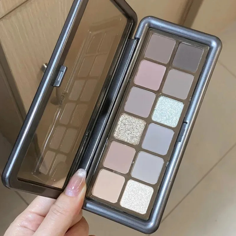 Pearl Low Saturation Eyeshadow Palette Matte Grey Pink Glitter Eye Pigment Lasting Waterproof Eye Shadow Korean Makeup Cosmetics 240914