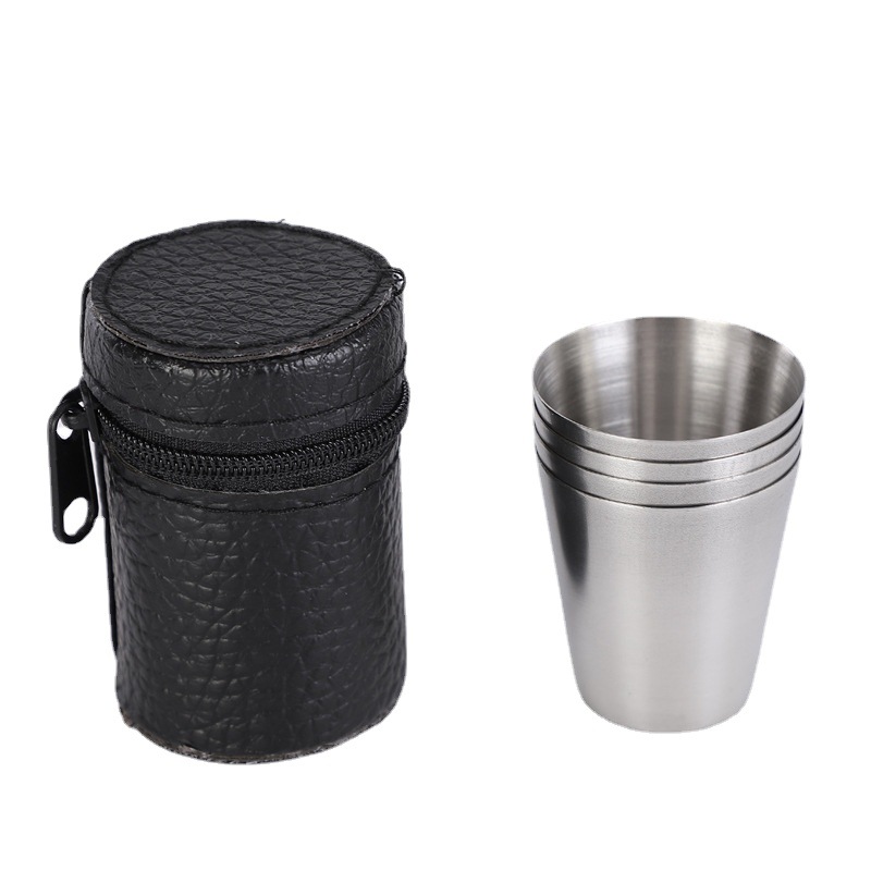 Supply 30ml wine cup+stainless steel wine cup cover, convenient cold drink cup, single-layer Baijiu cup