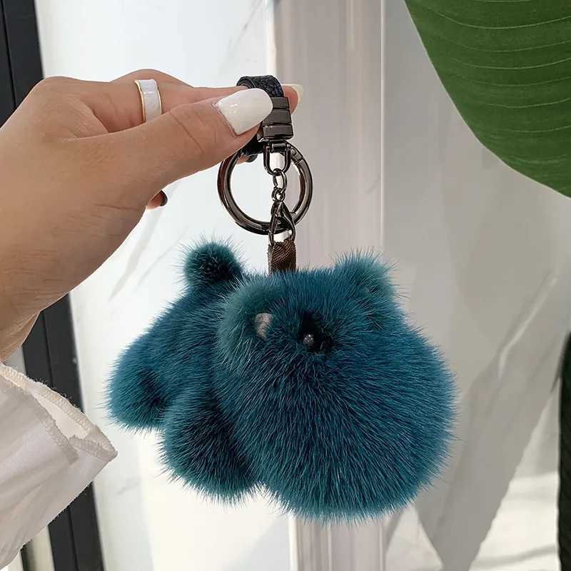 Luxury 14cm real mink keychain cute little hippopotamus keychain gift womens bag charming car pendant metal high-quality ring W240919