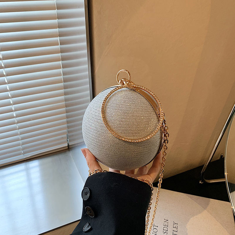 New Shoulder Personalized Design Spherical Bag 2025 Fashionable Handheld Small Round Stylish And Beautiful Crossbody Bag For Women's Mouth Red En