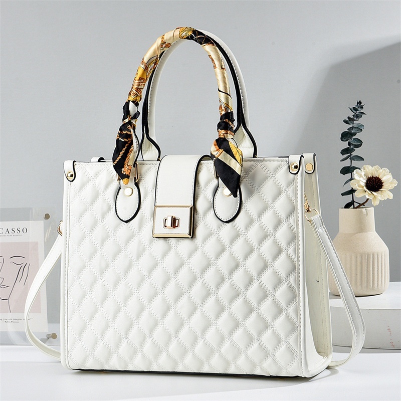 2023 Summer Edition Lingge Women's Large Capacity Tote Commuter Single Shoulder Crossbody Bag