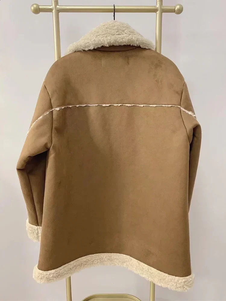 Winter fur sheepskin suede wool Parka womens warm jacket sheepskin thick motorcycle collar womens fashionable jacket teddy jacket 240919CJ