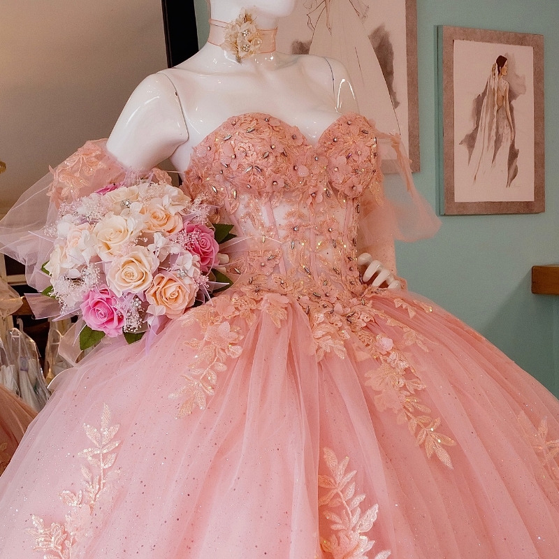 Sparkly Pink Quinceanera Dresses Ball Gown Off Shoulder Applique Lace Beads Tull Corset Sweet 16 Dress Vestidos De 15 Anos