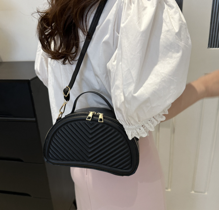 Women Trendy Shoulder Handbag Tote Simple Style Fashion Versatile Bag Five Colors Free shipping