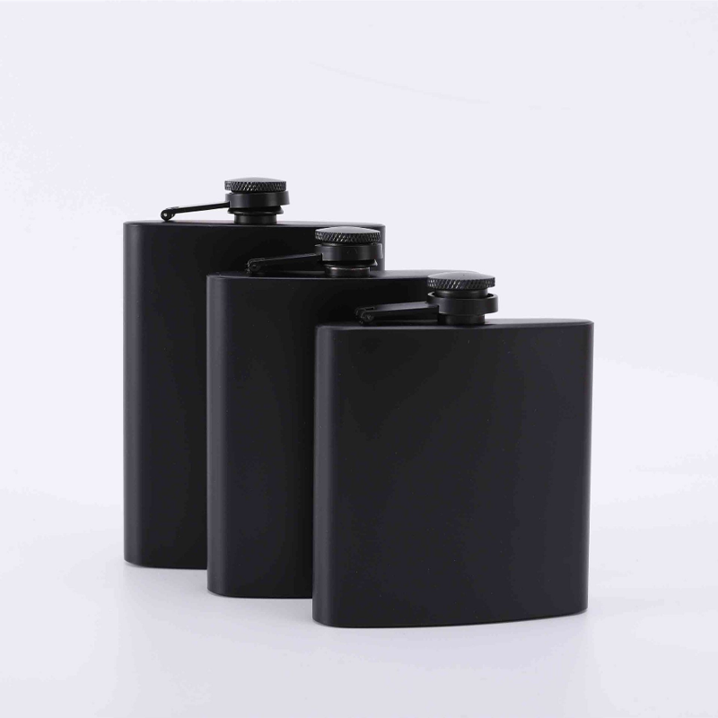 Stainless steel hip flask Manufacturer wholesales new matte black spray paint 678 ounce portable outdoor stainless steel wine pot