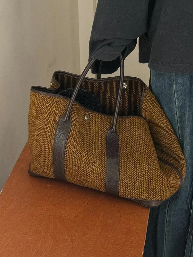 retro casual Meila wool handbag commuting computer bag 240918 ae02