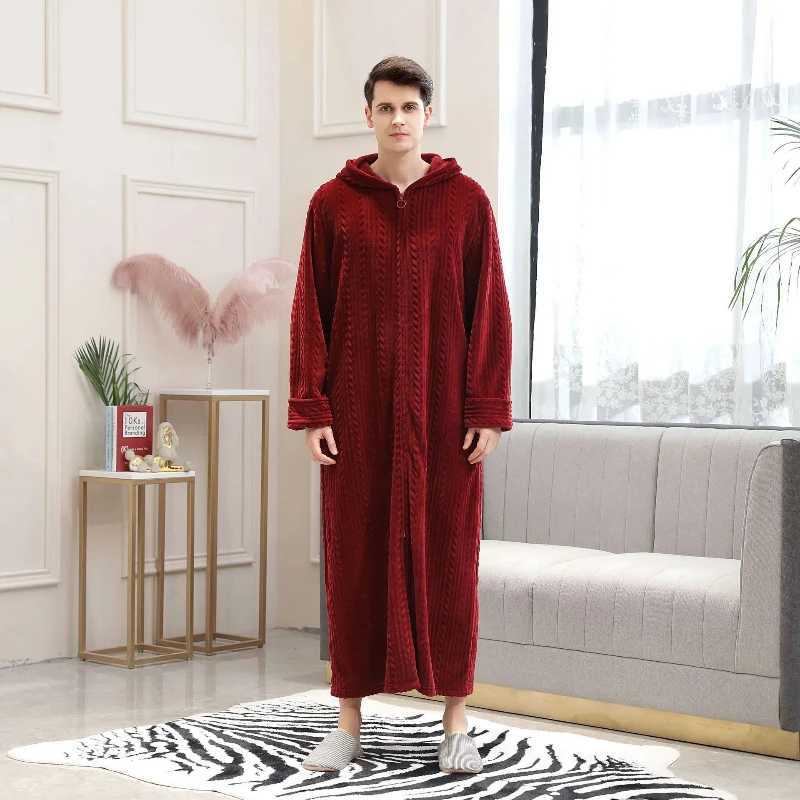 Popular Mens Plus Fat and Oversized Home Clothes Winter Flannel Pajamas Zipper Bathrobe Warm Pajamas Solid Color Long Pajamas Y240919