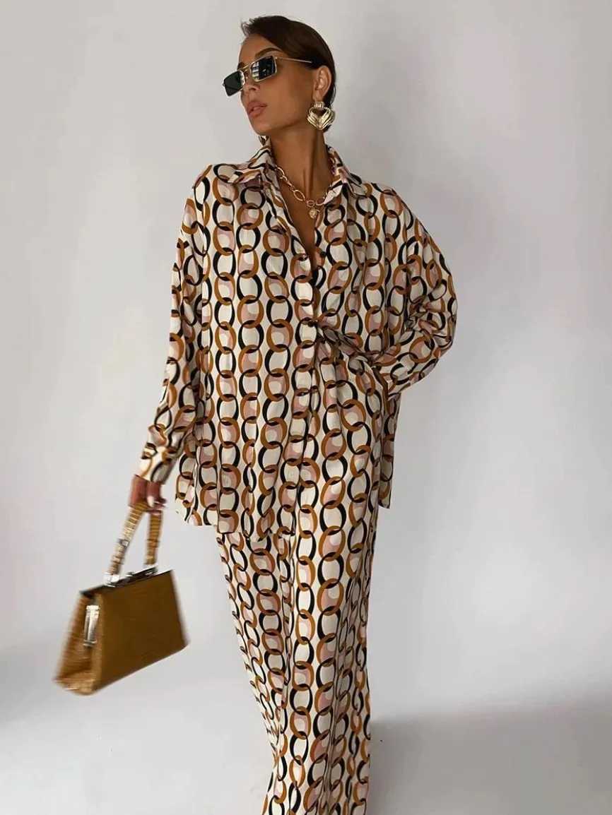 Womens Pajama Set Printed Spring and Autumn Long Sleeve Womens Pajama 2-piece with Pants Single Chest Fashionable Womens Clothing W240919