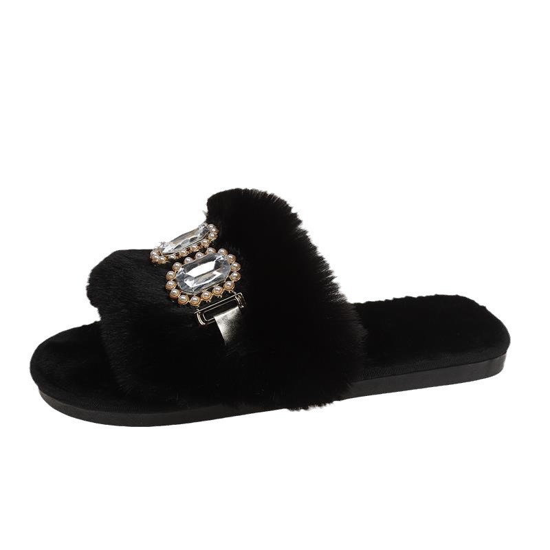 Cozy Winter Slippers: Plush Indoor Slippers for Women - Black & White 2979