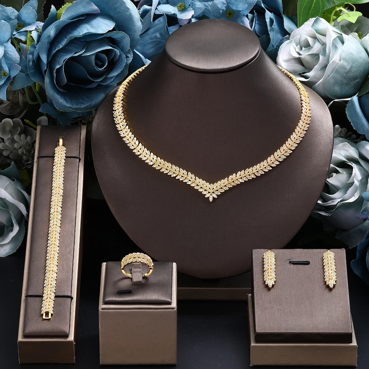 Fashionable gold-plated Dubai jewelry set womens party gift simple UAE wedding bride 4PCS jewelry cubic zirconia 240919
