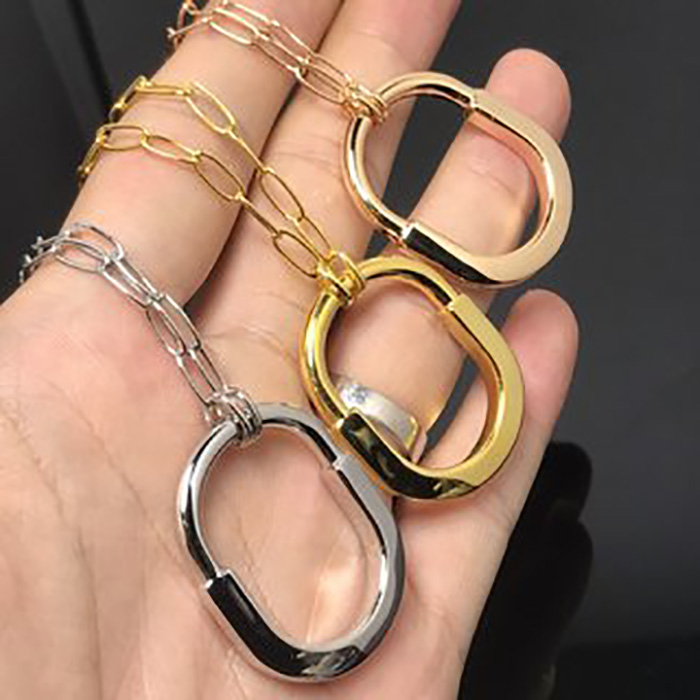 Cuff Designer Classic Fashion Charm Necklace High Quality Brand Jewelry Womens Classic Geometric Zircon Lock Necklace Rose Gold Jewelry Gift Necklace