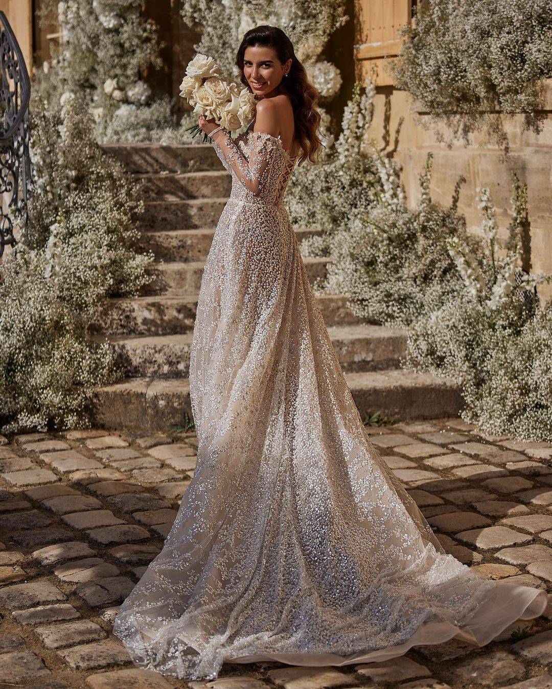 A E Modern Wedding Dress D Appliques Sequins Off Shoulder Bride Gowns Long Sleeve Sweep Train Bridal Dresses Custom Made ppliques es