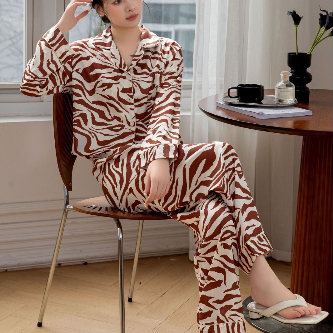 Spring and Summer New Style Short Sleeves, Long Pants, Pajama Set, Outer Wear Ice Silk Home Clothes