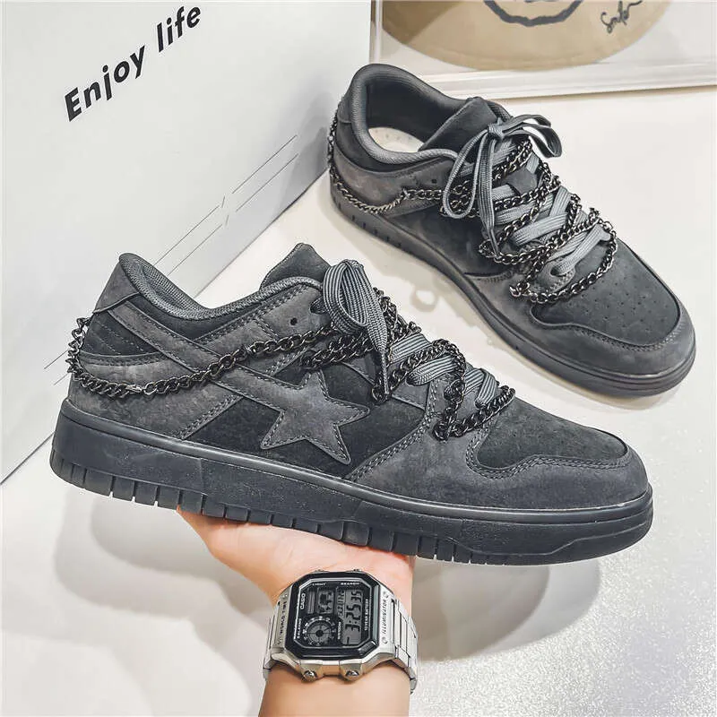 Men's Retro Casual Wear Sneakers in Breathable Mesh Fabric for Sports and Leisure