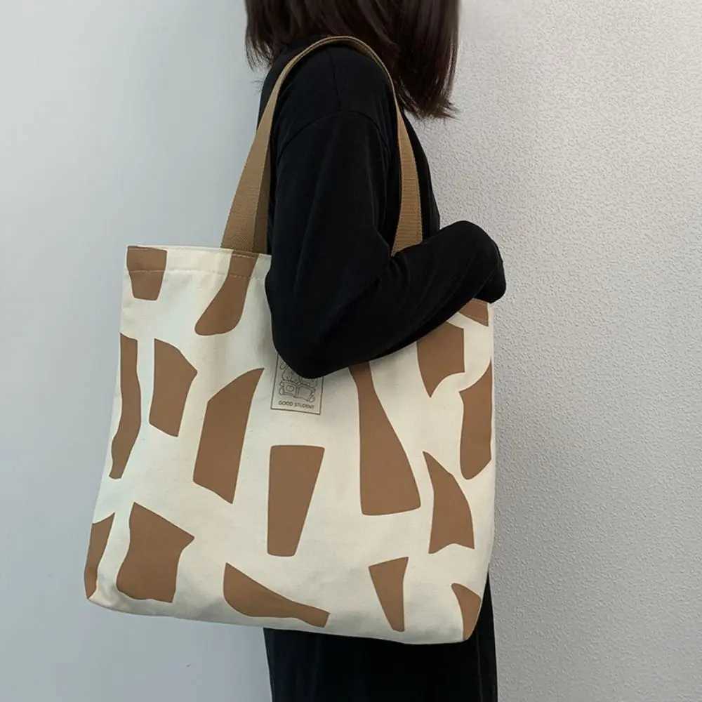 Reusable canvas handbag fashionable and lightweight soft canvas bag fully matched with large capacity shopping bag Z250224