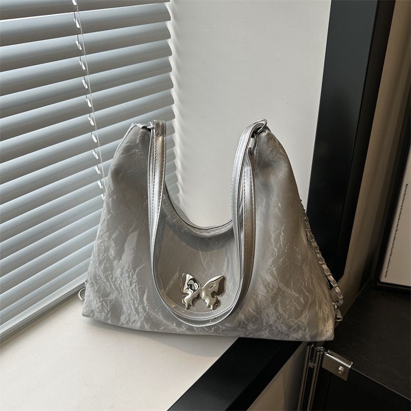 Tote Women's 2025 New Luxury Trendy Designer Bag Large Capacity Summer Commuter Outdoor Travel Multi Functional Chain Shoulder Bag Backpack