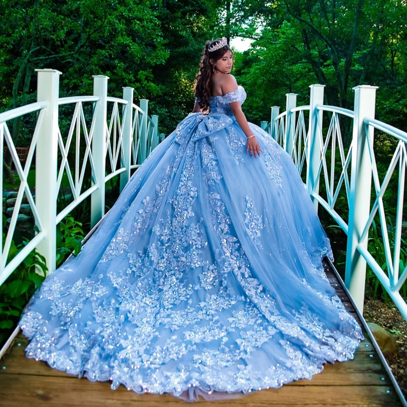 Sky Blue Quinceanera Dresses Ball Gown Off The Shoulder Applique Lace Beading Bow Tull Corset Sweet 16 Dress Vestido De 15 Anos