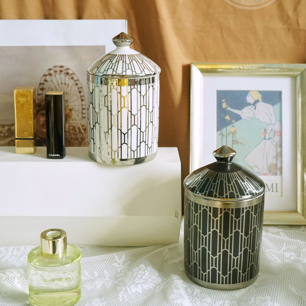 Courtly Check Enamel Canister Black-and-White Kitchen Storage Container with Lid Mini 240820