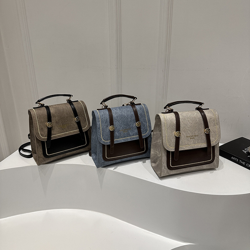 Casual Little Girl Commuting Backpack Niche Design Sense Shoulder Bag 2025 Summer New Fashionable And Popular Shoulder Bag Crossbody Bag