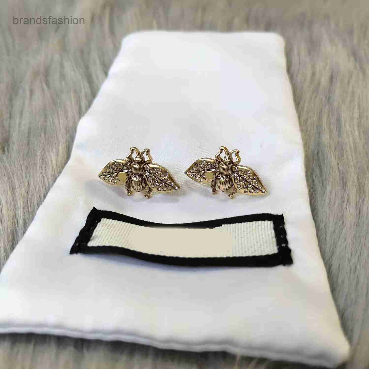 2025 Designer Retro Classic Style G-Letter Stud Earrings Bee Brand Letter Bag Earring For Women Charm Jewelry Accessory Wedding Gifts High Quality